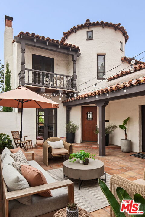 1114 E Mountain St, photo 5