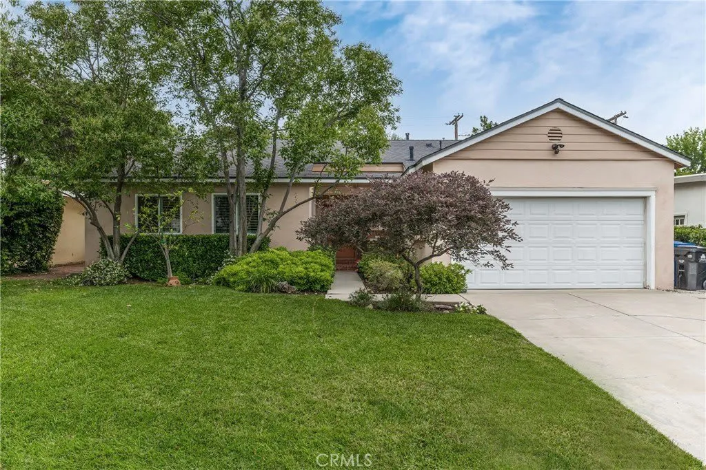 5729 Graves Ave, Encino, CA